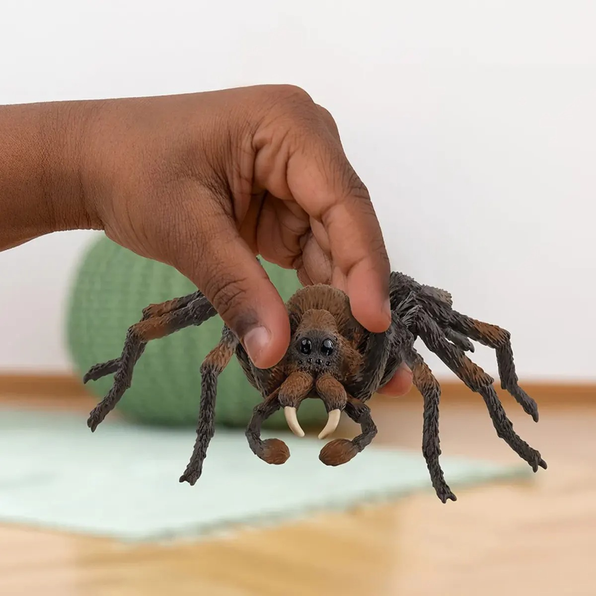 Figura Juguete Schleich Harry Potter Aragog 13987 Trex