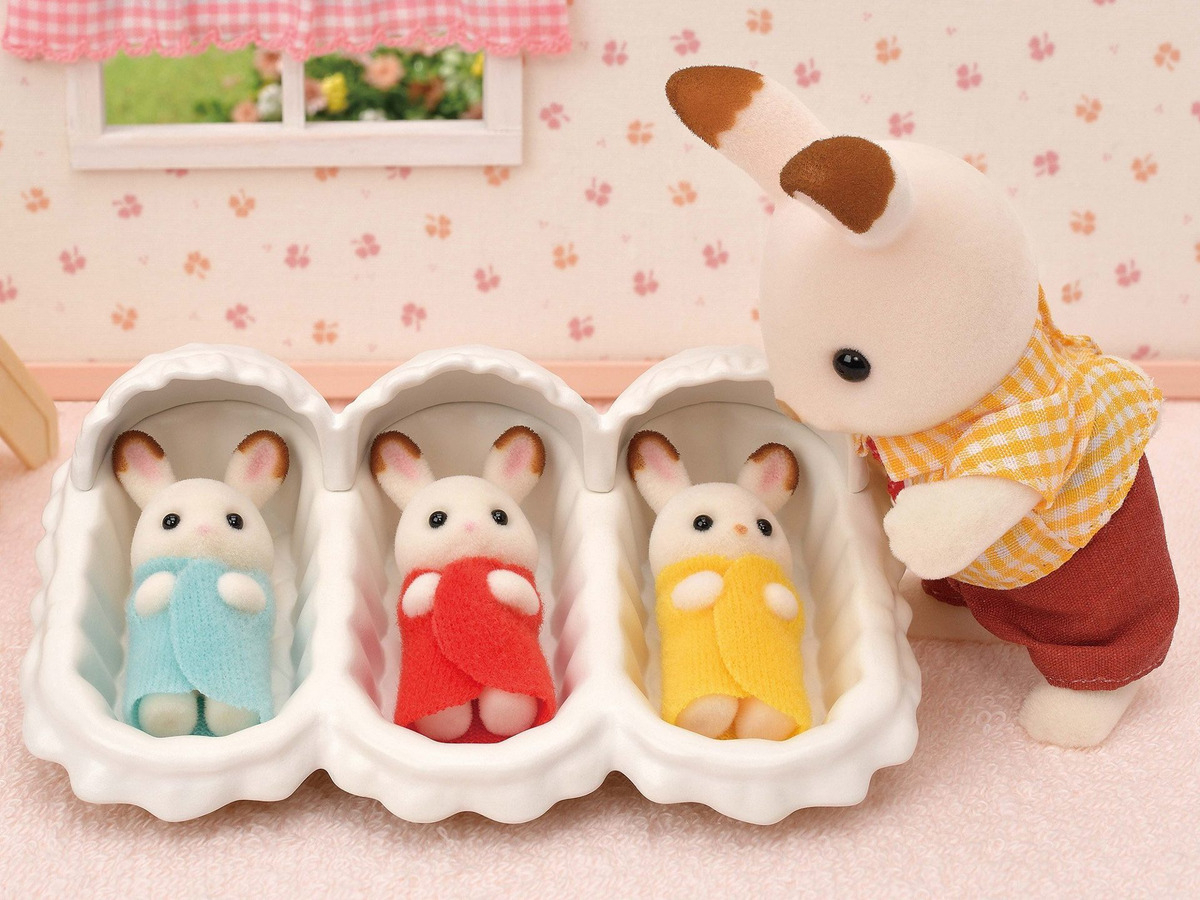 Sylvanian Families Set Trillizos Bebés Cuna Sillas Mantas Tx