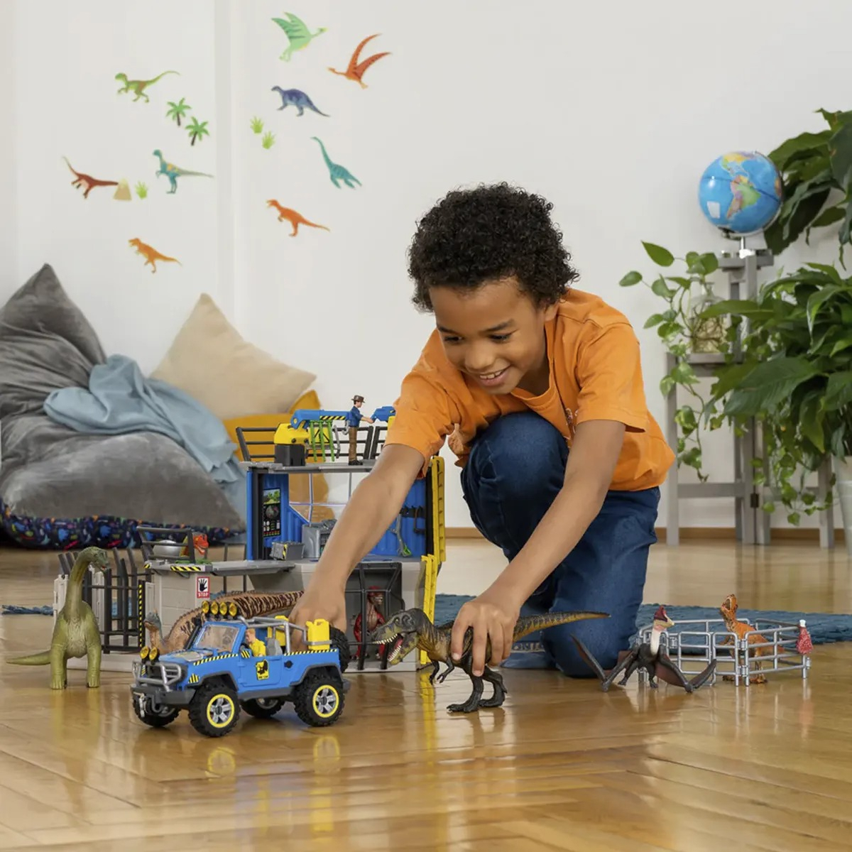 Figura Coleccionable Schleich Vehiculo Todoterreno Con Dinos
