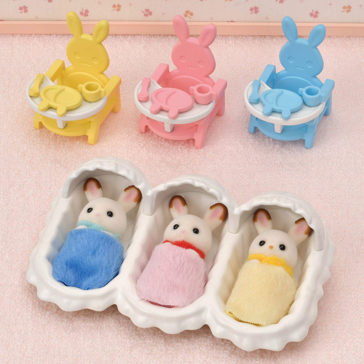 Sylvanian Families Set Trillizos Bebés Cuna Sillas Mantas Tx