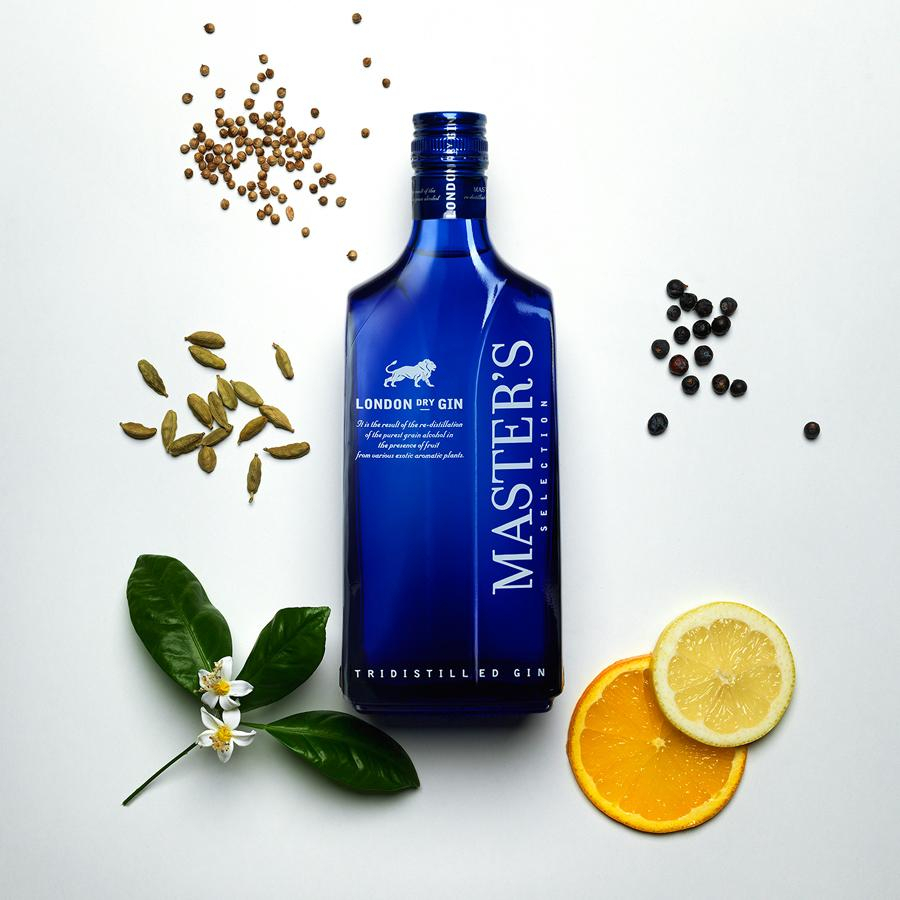 Master`s Gin Master`s Pack X4 Botellas 700 Ml + Copas Trex
