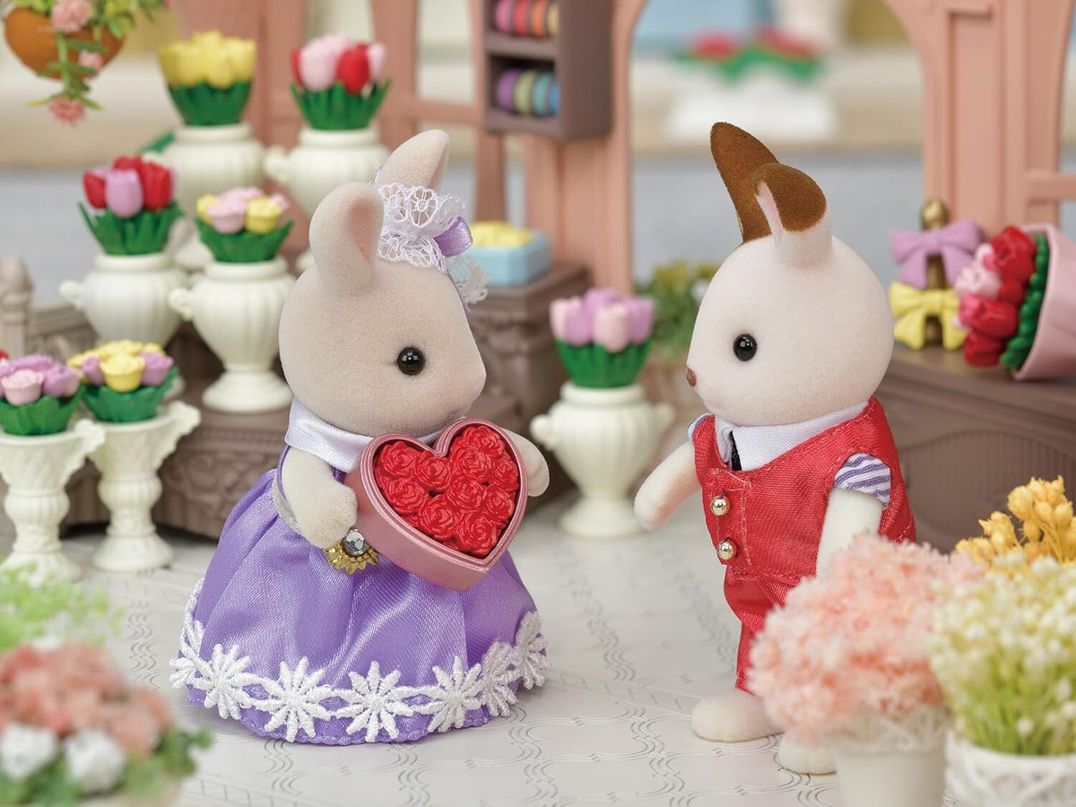 Ternurines Hermana Mayor Conejo Leche Set Flores Sylvanian
