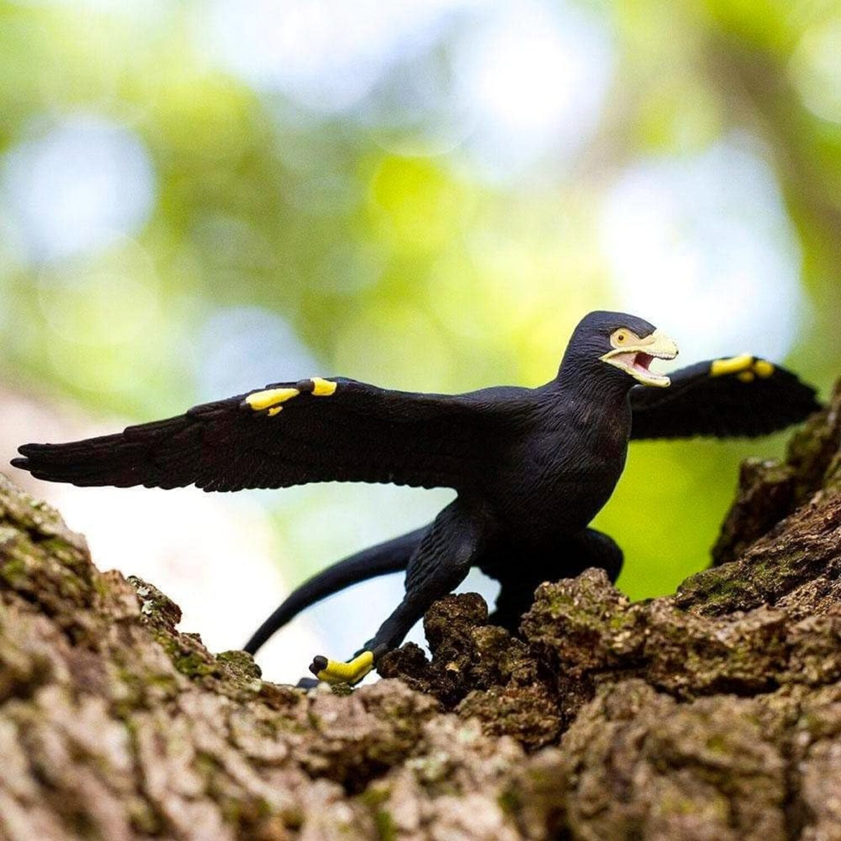 Figura Realista Microraptor Prehistórico Plumas Safari Trex