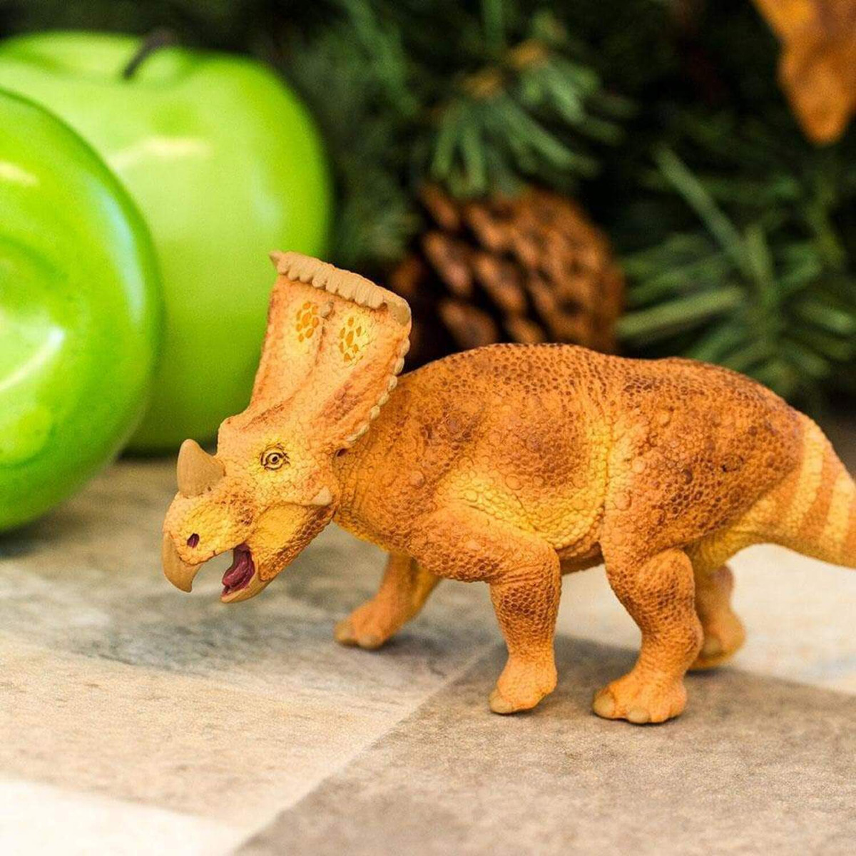 Figura Vagaceratops Dinosaurio Prehistórico Safari Trex