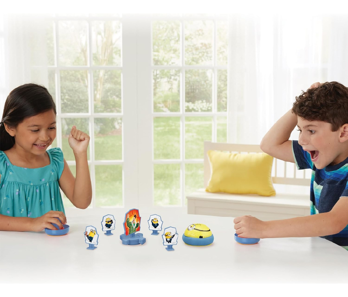 Minions Hover Strike Battle Juego De Mesa Tejo Epoch Trex