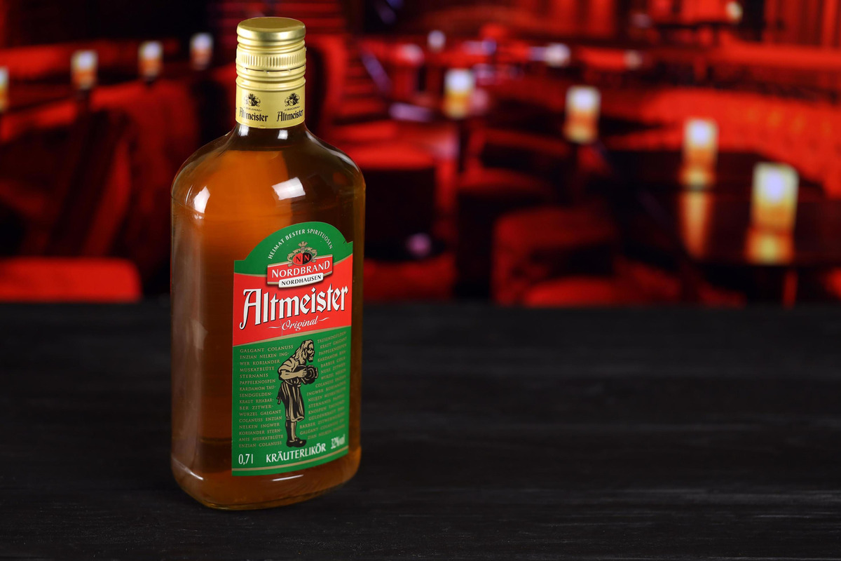 Licor De Hierbas Altmeister Original 700ml Nordbrand 32% Tx