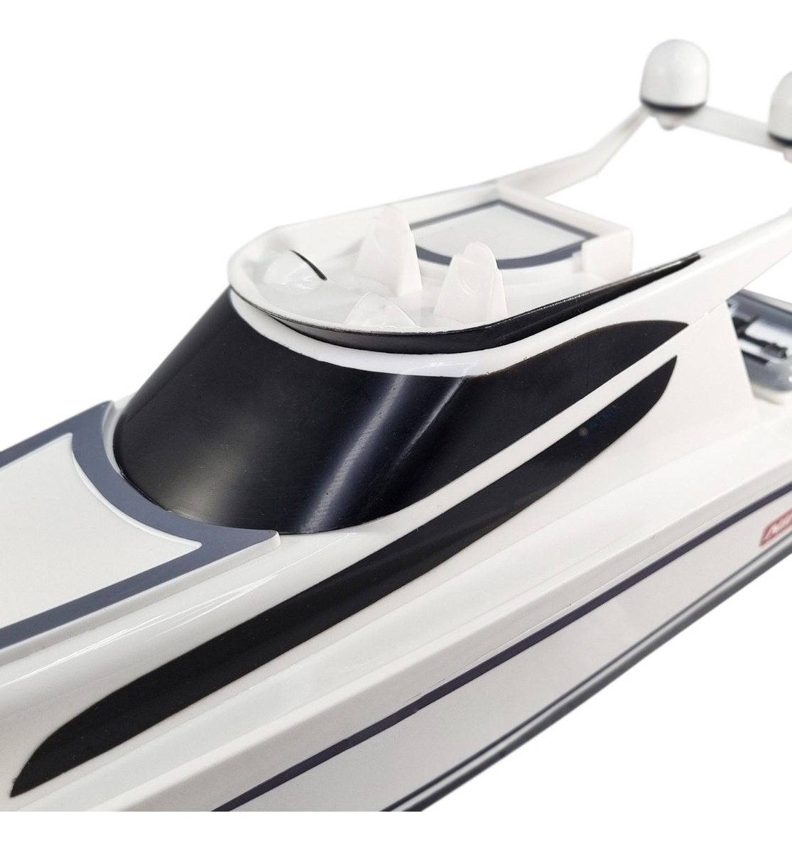 Yate Barco Lancha Pitiusa Control Remoto Acuatico Ninco Trex